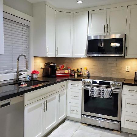 New Urban Modern Main Street House Villa Vancouver Luaran gambar